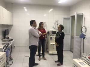 HMV recebe visita da deputada Laura Gomes