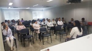 Hospital Mestre Vitalino recebeu palestras do Hemope, Apodec e CVV