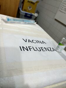 UPA do Curado realiza campanha de vacinação com seus funcionários