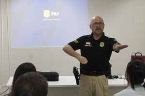 HMV promoveu palestra sobre Trânsito Seguro