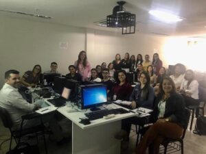 Colaboradores do Departamento Pessoal e Recursos Humanos participam de treinamento do HTRI