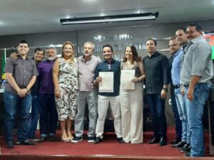 HREC recebe homenagem de municípios