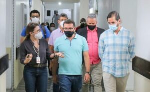 Prefeito de Arcoverde e Deputado Túlio Gadêlha realizam visita ao HRRBC