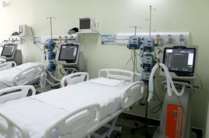 Hospital Mestre Vitalino abre 10 leitos de UTI Covid nesta sexta (12)