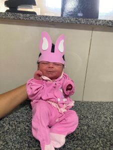 HTRI realiza ação de Páscoa na maternidade