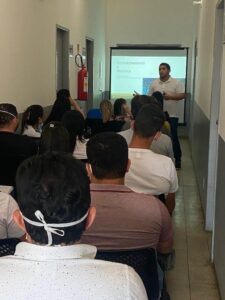 Equipe de radiologia passa por treinamento