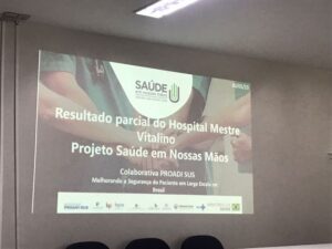 Hospital Mestre Vitalino recebe equipe do Projeto “Saúde em Nossas Mãos”