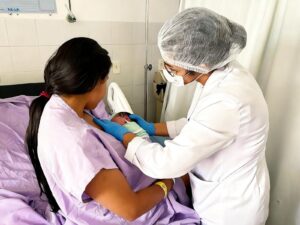 HRRBC reforça ações de incentivo ao aleitamento materno na maternidade